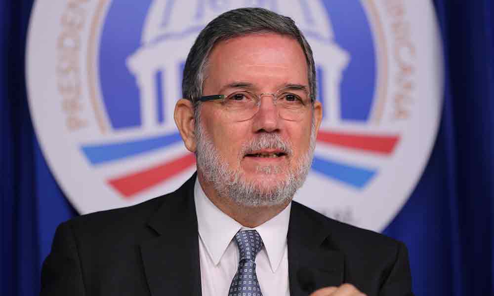Gobierno declinó medida de militares ir a hogares informando del Covid19