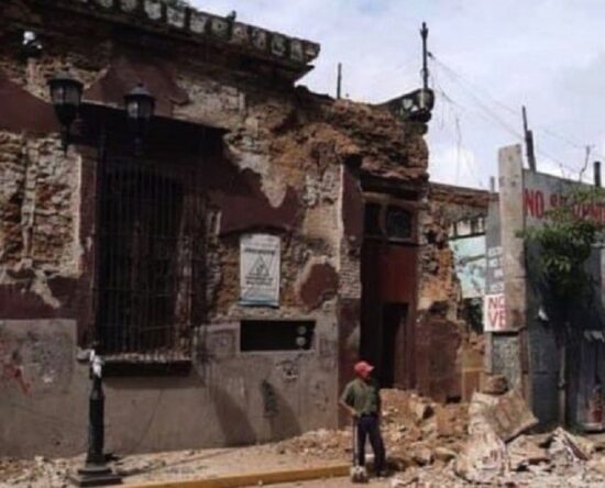 Al menos seis muertos por sismo e n el sur de México