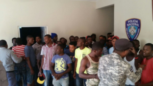 Cientos de haitianos detenidos en Dajabón por estar indocumentados 