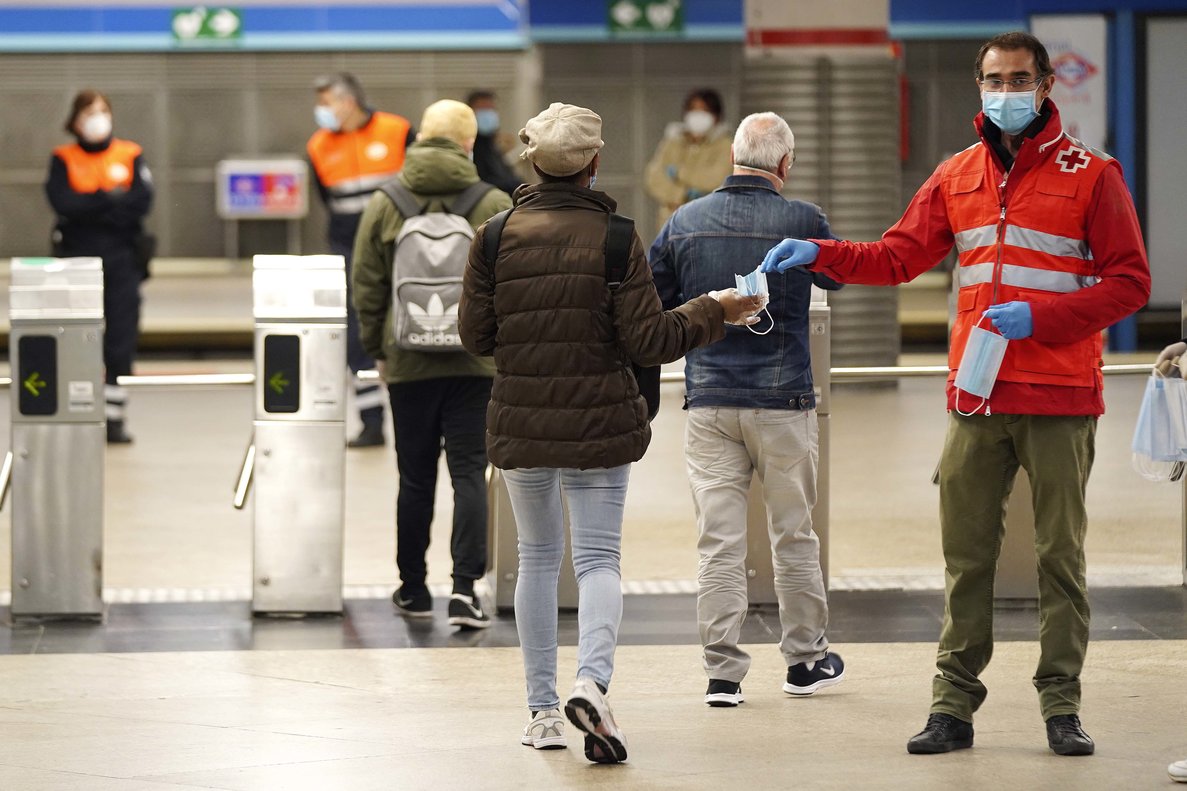 Uso de mascarilla en Madrid no será obligatorio mientras se le de uso responsable