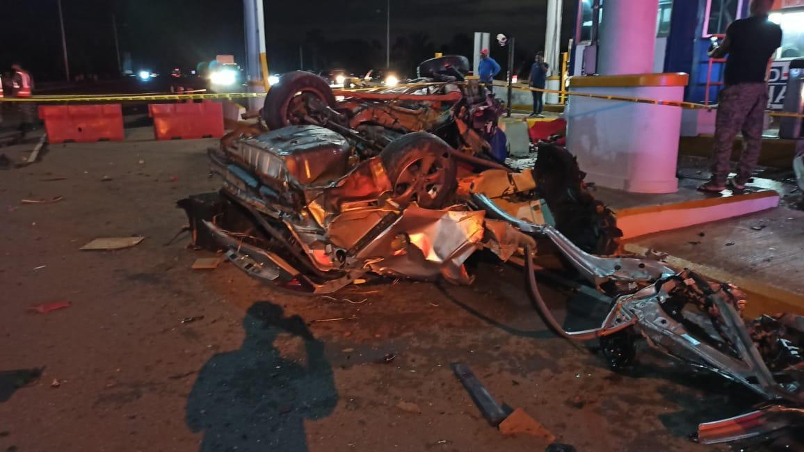 Al menos dos muertos tras accidente de tránsito en Santiago
