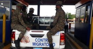 Autoridades detienen 127 indocumentados en Jarabacoa