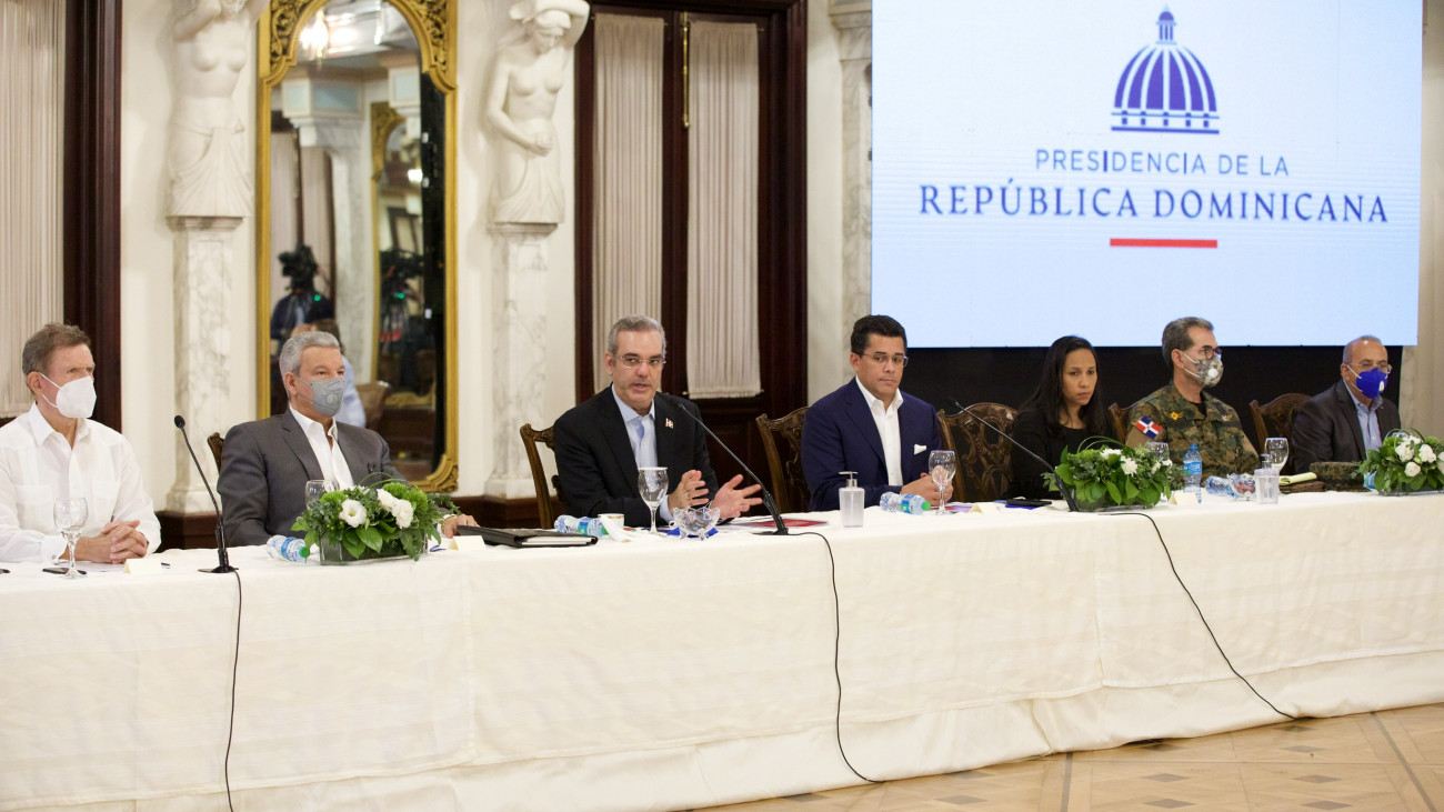 Gabinete de Turismo informa sobre las nuevas medidas en contra del Covid