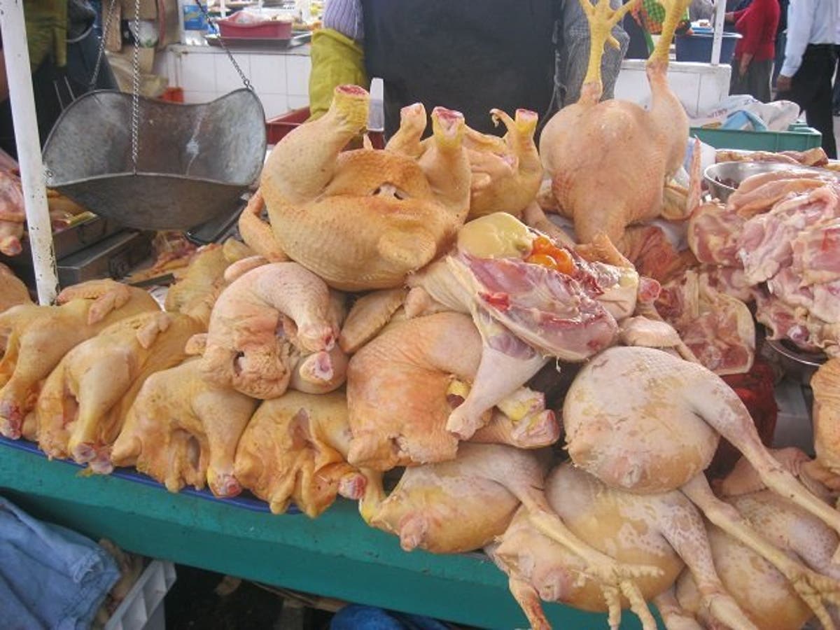 INESPRE venderá pollo entero a $125 para abaratar costo actual