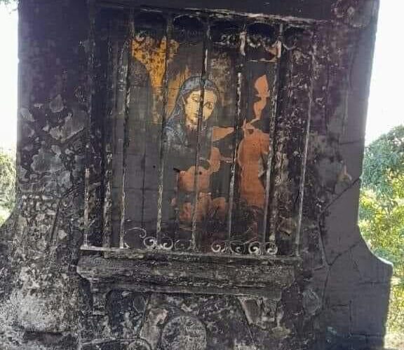 Queman santuario de la Virgen de la Altagracia en Dajabón