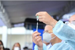 Plan de vacunación conlleva llenar formulario de consentimiento 