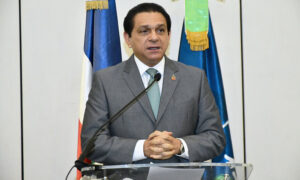 Salud Pública exhorta aplicar tercera dosis para cubrir el Ómicron