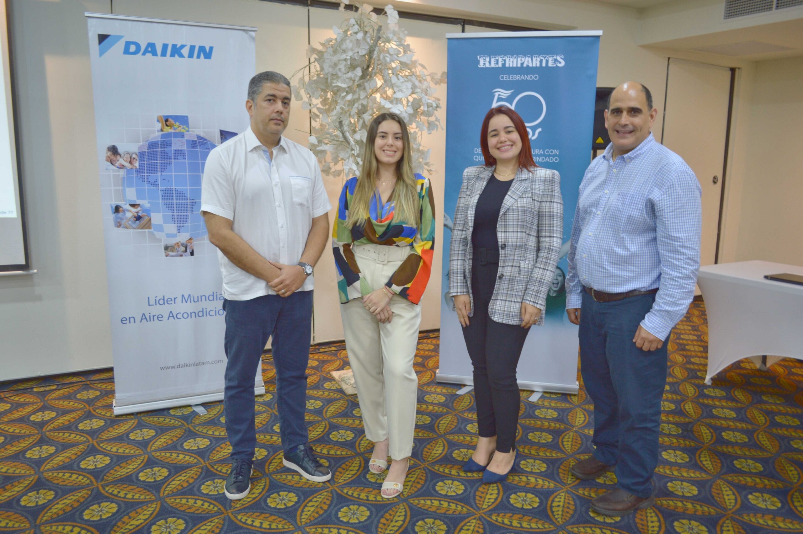 Daikin, con seminario de entrenamiento de su línea comercial