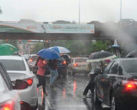 ¡Martes mojado! vaguada provocará lluvias en varias provincias
