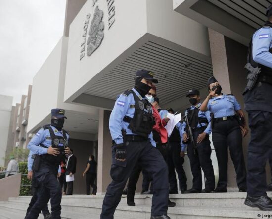 Expresidente de Honduras será extraditado del 20 al 22 de abril