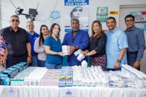 Gabinete de Política entrega más de 14 millones de pesos en medicamentos e insumos a hospitales de Monseñor Nouel