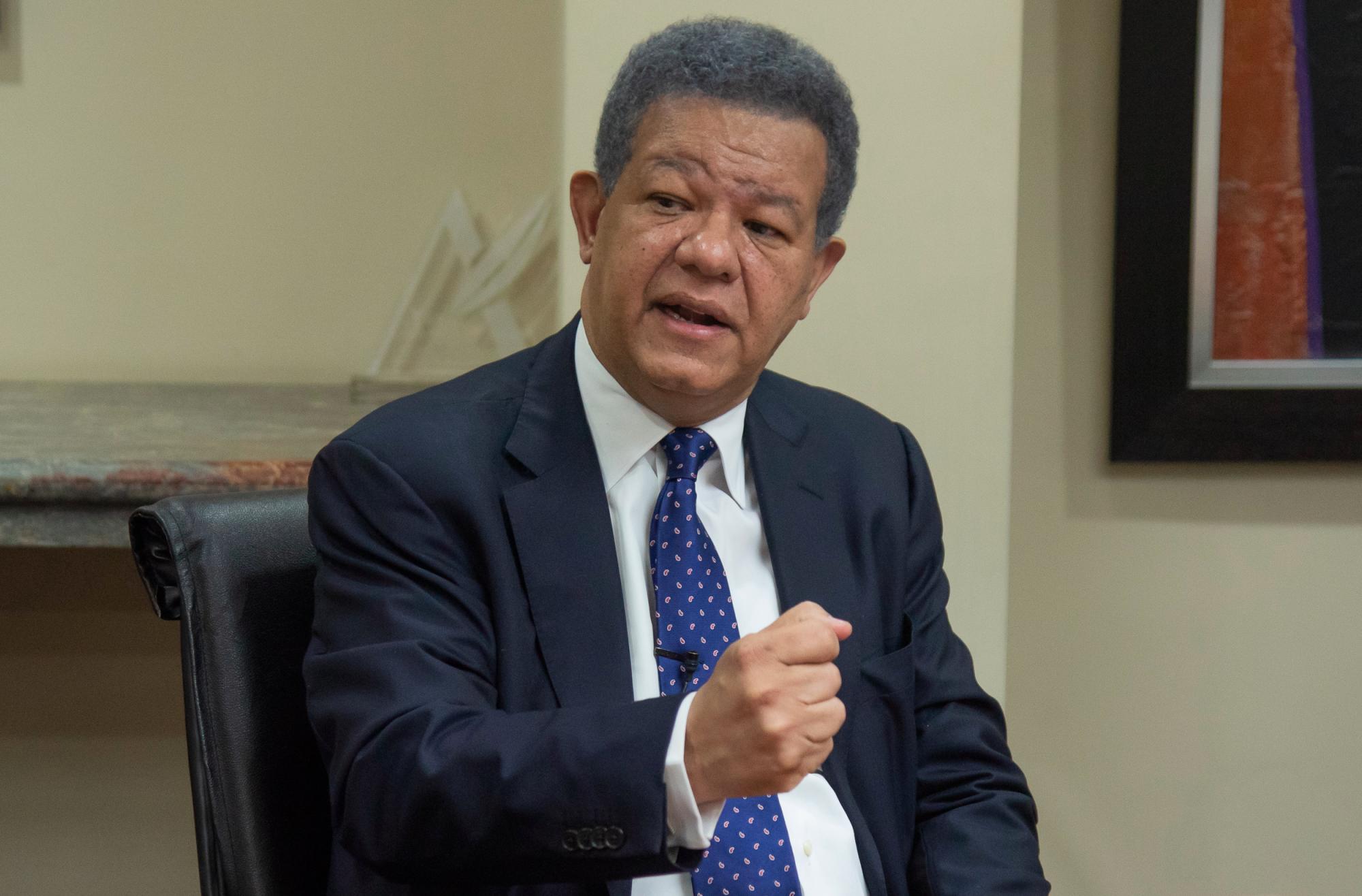 Leonel Fernández: al ver ineptitud del gobierno, "la paciencia se va agotando"