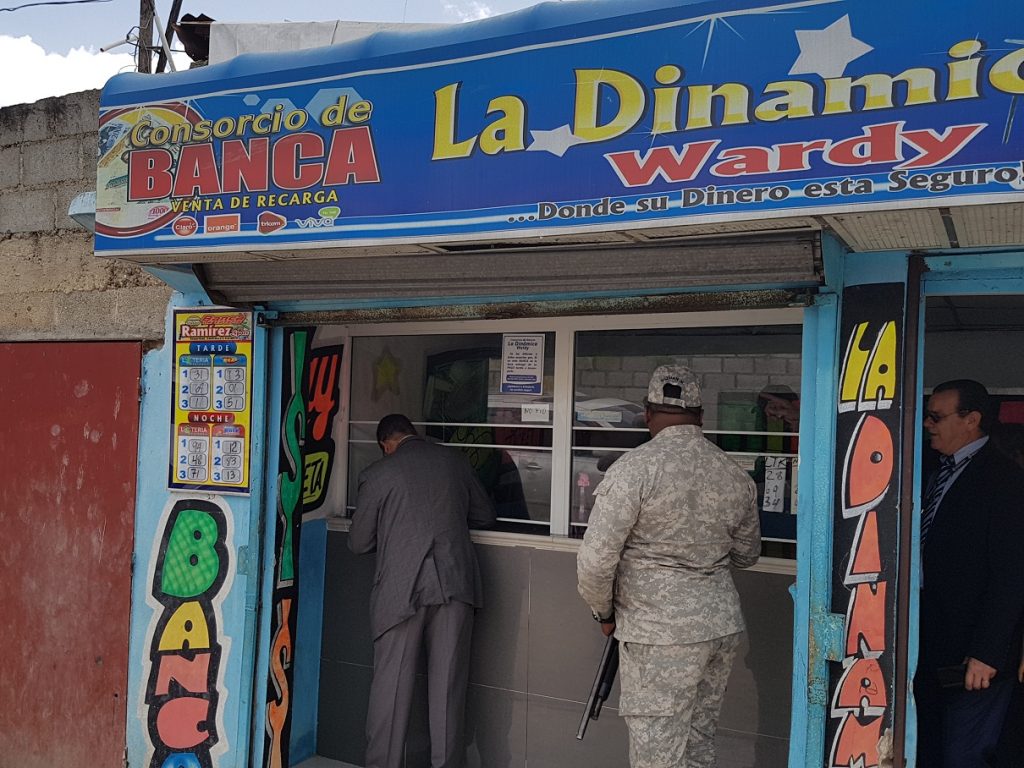 Anuncian cierre definitivo de bancas de apuestas ilegales