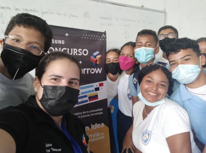 Jóvenes de Costa Rica, Panamá y Venezuela compiten por el campeonato regional de Solve for Tomorrow 2022