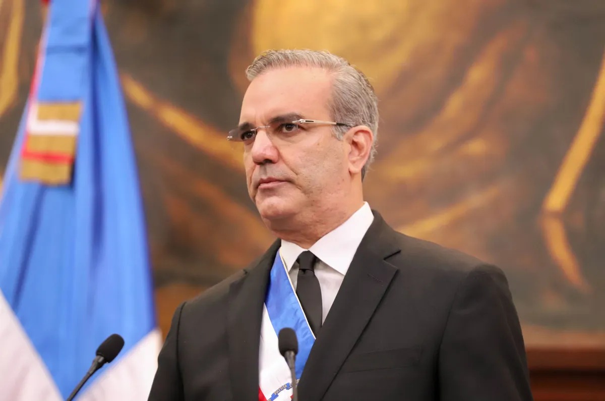 Abinader promulga ley permite a MP perseguir robos sin denuncia