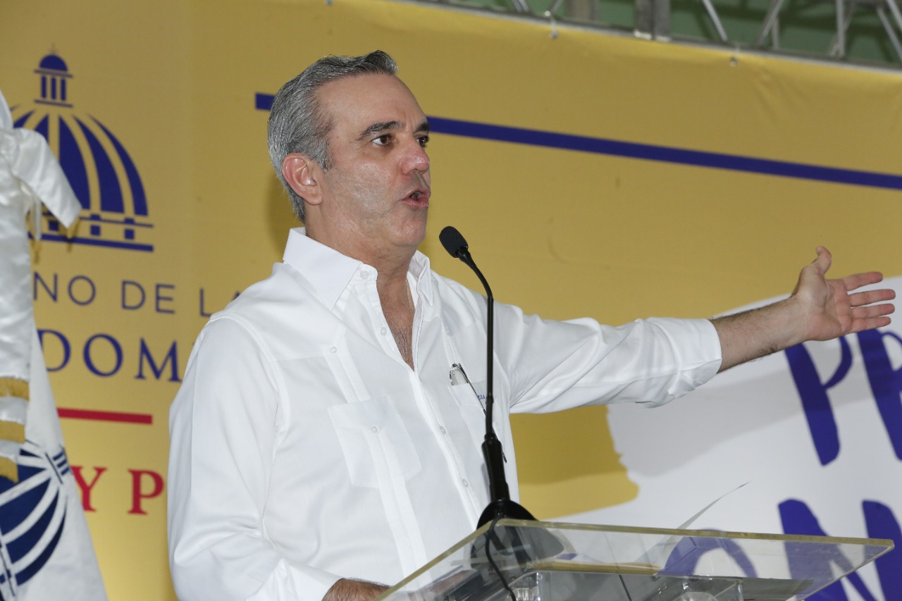 Abinader: “Gobierno y la Policía enfrentarán la delincuencia en cualquier terreno”