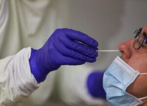 Casos activos de covid en el país suman 299; 24 nuevos contagios