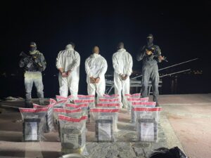 Detienen tres hombres con 112 paquetes de cocaína en Punta Cana
