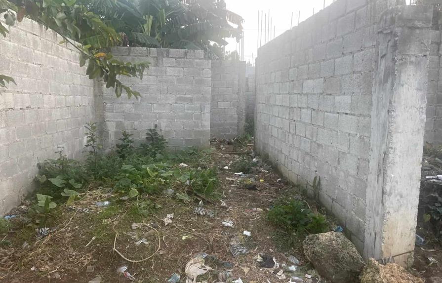 PN halla dos cadáveres de madre e hija en una construcción de SDE
