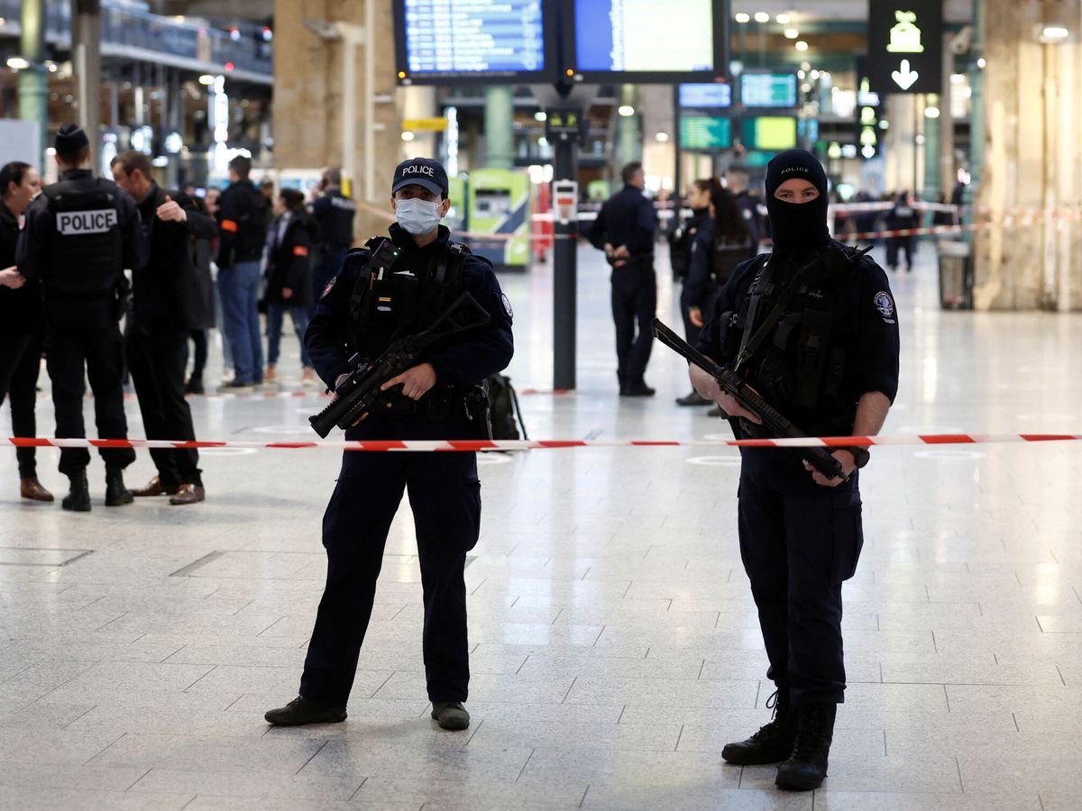 Varios heridos tras ataque con arma blanca en Estación del Norte de París