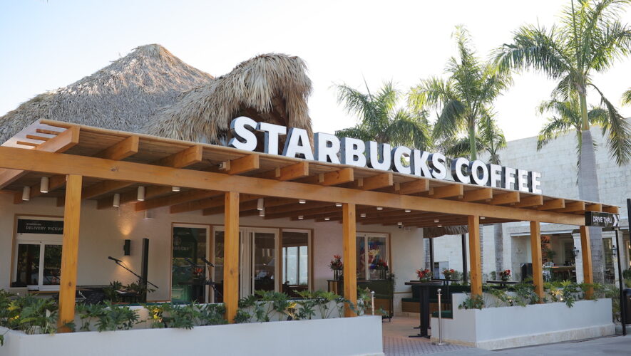 Starbucks abre su primera tienda en Punta Cana