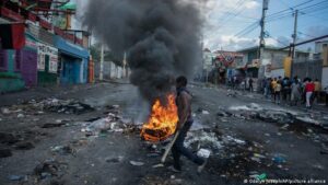Gobierno dice que avanza diálogo para lograr acuerdo ante la crisis en Haití