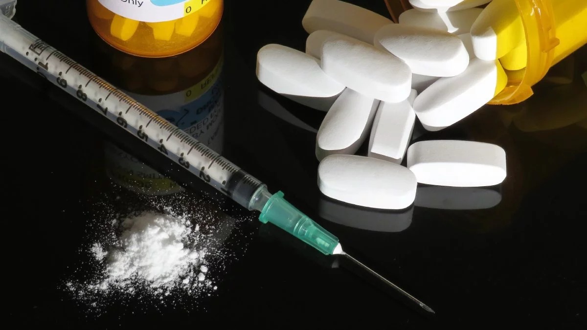 EE.UU. sanciona a varias personas y empresas por producción de fentanilo