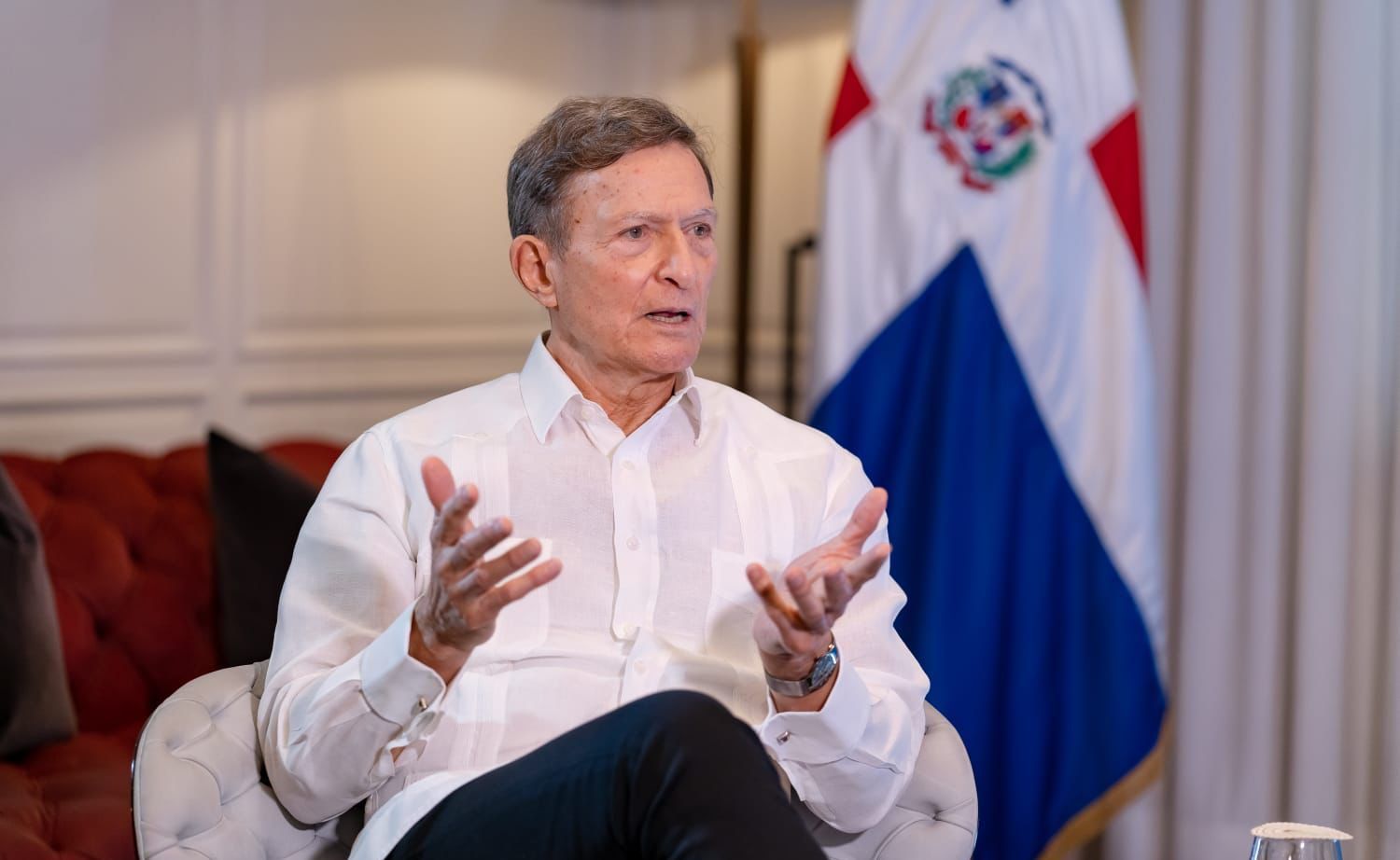 Canciller niega que autorizara a Canadá instalar un centro para ayudar a Haití