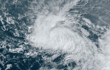 Tormenta tropical Brett se fortalece camino del Caribe