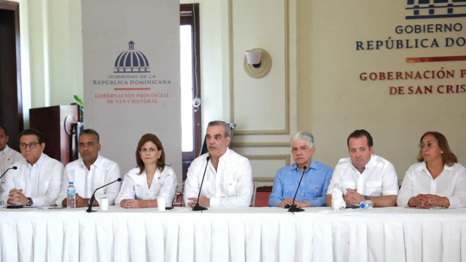 Abinader dice que ha concluido el informe sobre la explosión e incendio en San Cristóbal
