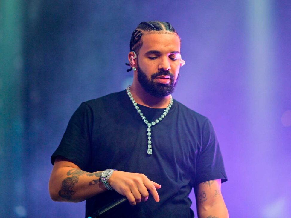 Drake se retira por un año para cuidar su salud
