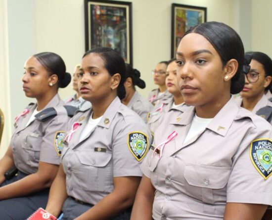 PN destaca rol de la mujer policía en la entidad