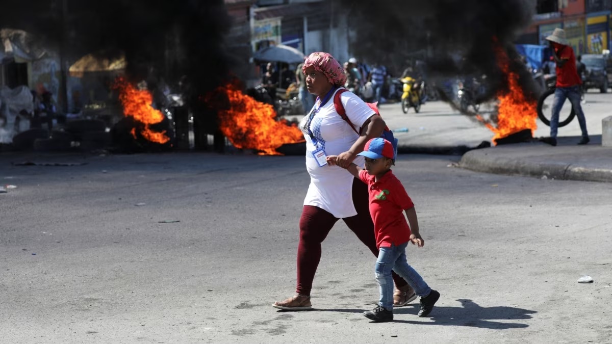 ONU dice que violencia de las bandas empeora condiciones de las mujeres en Haití