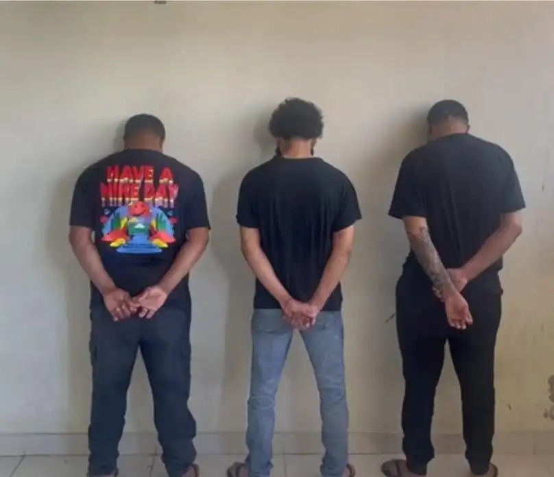RD entrega tres boricuas a EE.UU. vinculados a masacre en Puerto Rico