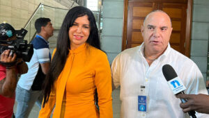 Depositan acusación contra miembros de la red de testaferros de Miky López y su esposa