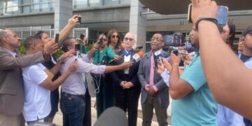 María Corina Machado pide a los «comanditos» de campaña estar activos para manifestaciones