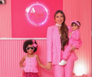 Aurora Dresses, diseños de alta costura que convierte niñas en princesas