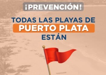 Cierran las playas de Puerto Plata por fuerte oleaje