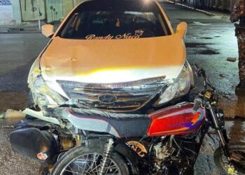 Hombre mata a una joven de un disparo tras tener un accidente de tránsito con ella