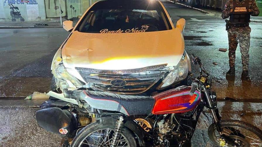Hombre mata a una joven de un disparo tras tener un accidente de tránsito con ella 