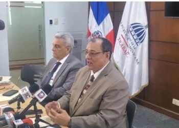 Empresarios sugieren un incremento del 10% al salario del sector privado no sectorizado.