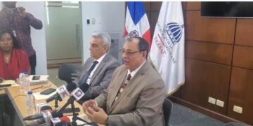 Empresarios sugieren un incremento del 10% al salario del sector privado no sectorizado.