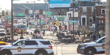 Accidente aéreo en Filadelfia cobra la vida de siete personas; 19 heridos