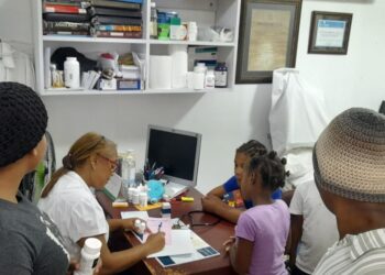 Fundación realiza operativo para detectar autismo en niños.
