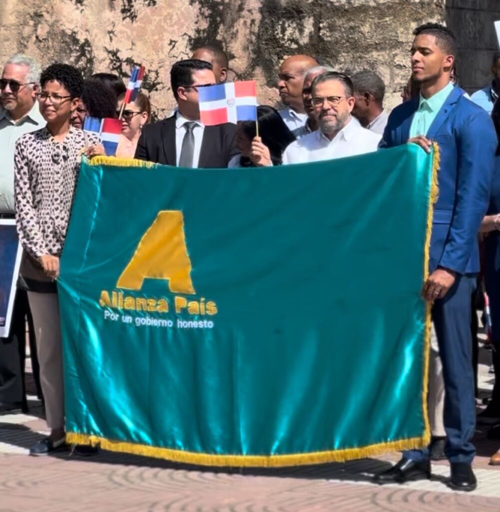 Guillermo Moreno honra a los héroes de la Revolución de Abril y condena la segunda intervención estadounidense