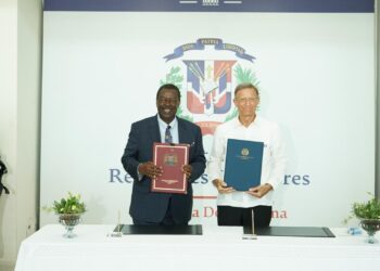 Kenia y RD firman acuerdo en apoyo a los policías de la Misión en Haití