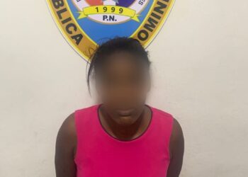 Detienen a una mujer acusada de matar a un hijo de dos años en La Romana