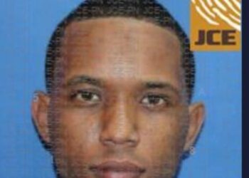 Abaten a "Azote" tras atacar a tiros a agentes del Dicrim en Santiago
