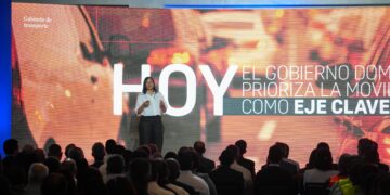 Gobierno presenta nueva estrategia integral para la gestión del tránsito en el Gran Santo Domingo