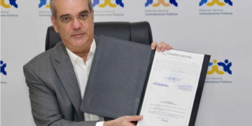 Presidente Abinader promulga la nueva Ley de Contrataciones Públicas